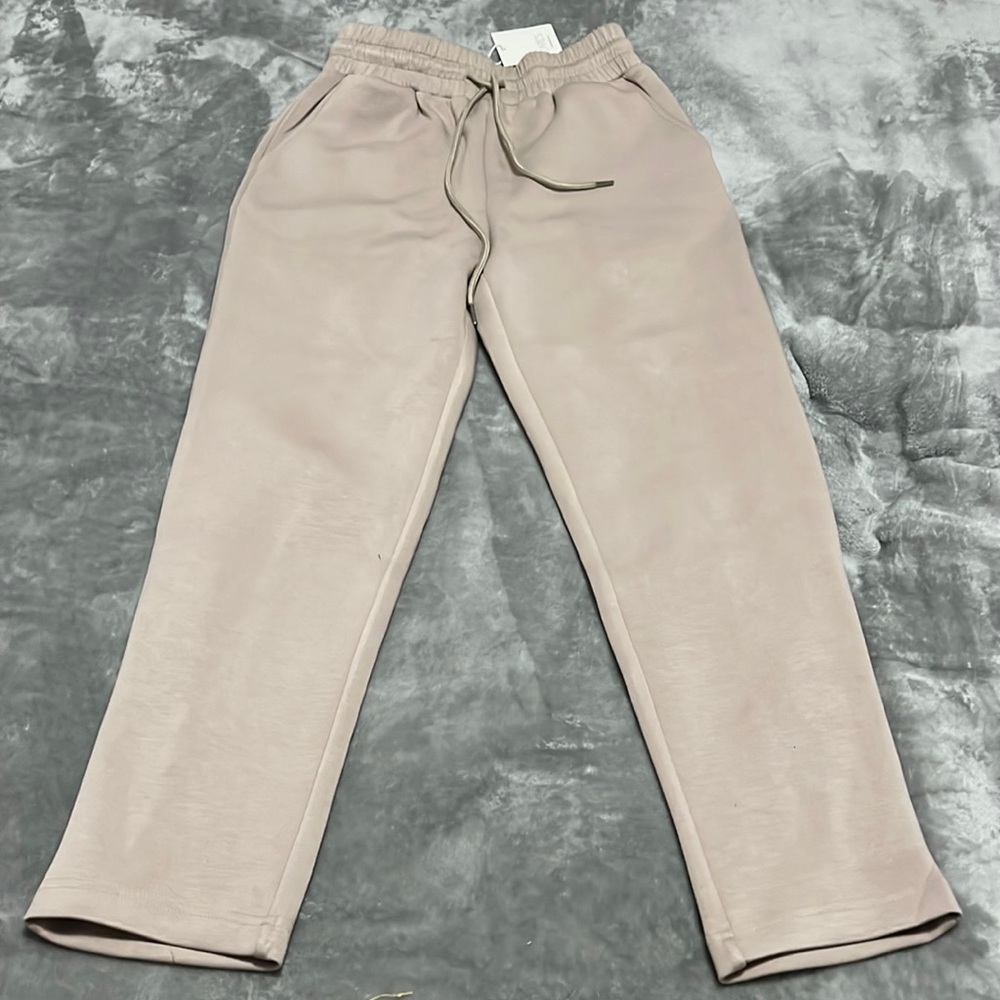 Brand - Fares; Size- XS